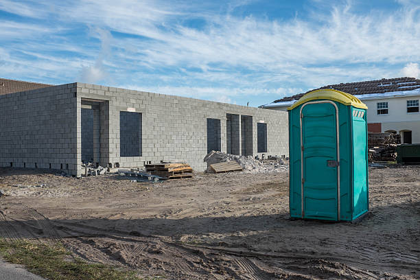 Best Portable restroom trailer rental  in Gallup, NM